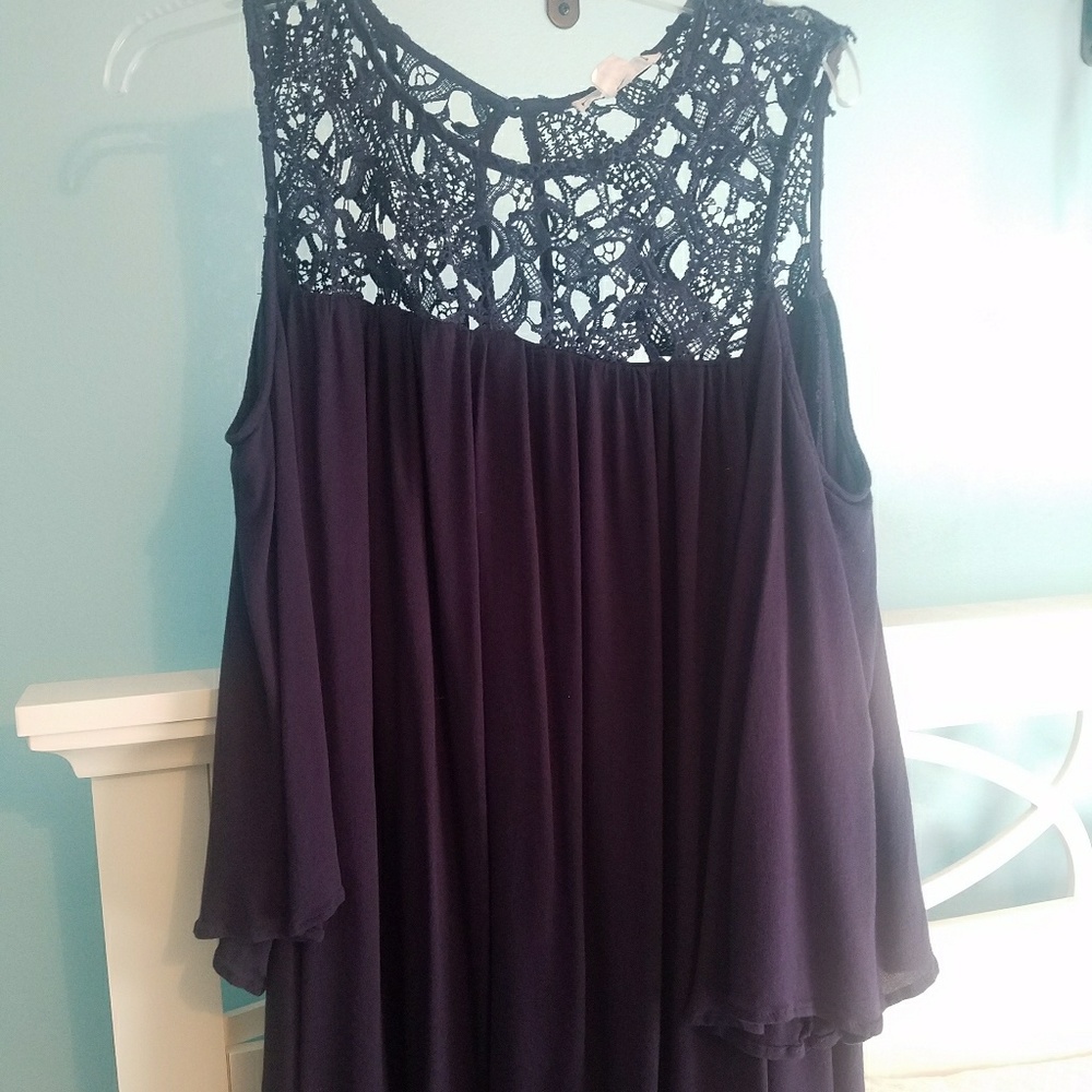 Navy blue cold shoulder dress size L